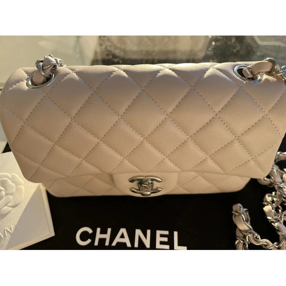 Chanel 21 Rectangular Mini Classic Flap, Light Purple Pink, Mauve Puce RARE - Picture 8 of 16